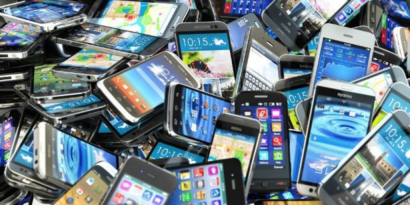Как не попасть в "серый" список смартфонов. Разбираемся с предложением по регулированию оборота мобильных устройств на территории РФ!