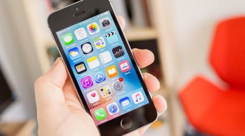 Мечты сбываются: новый бюджетный iPhone будет с двумя SIM-картами!