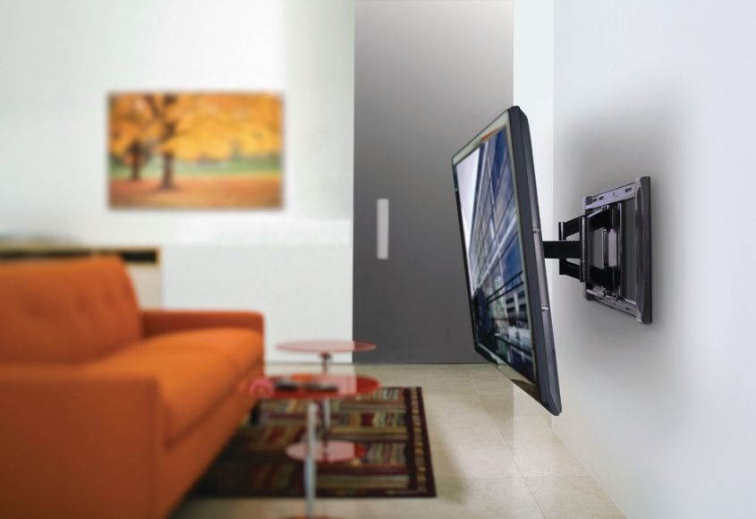 Повесить на стену или поставить: как грамотно разместить телевизор в любом помещении